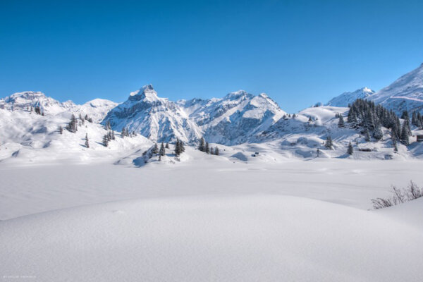 Alpstubli Winter Region Winterwandern Truebsee 03