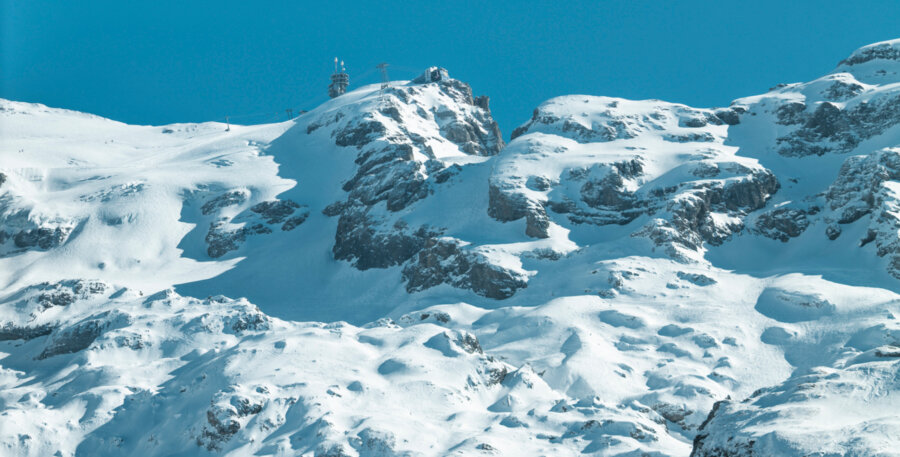 Alpstubli Winter Aussichtsterrasse Hero